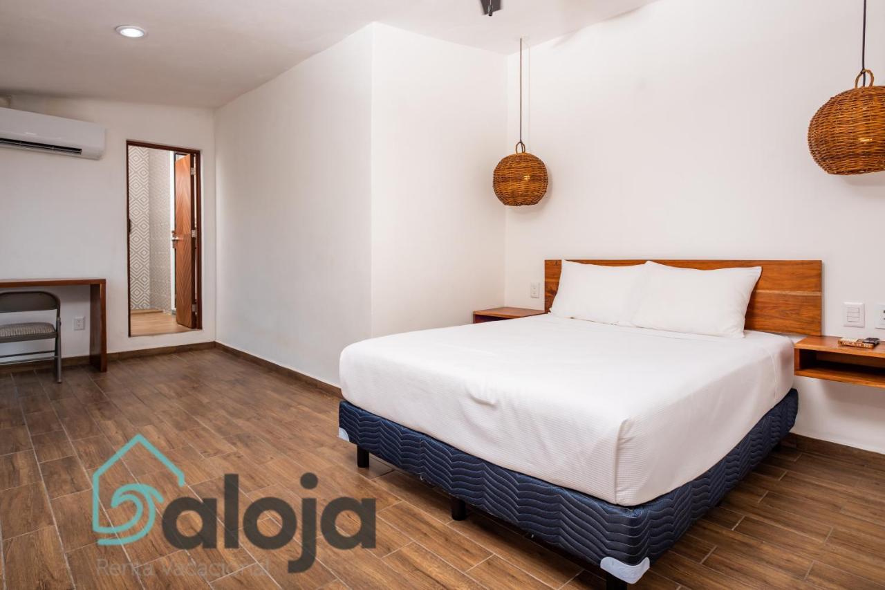 Vica Guest House Con Piscina En La Entrada De La Zona Hotelera Cancun Ngoại thất bức ảnh
