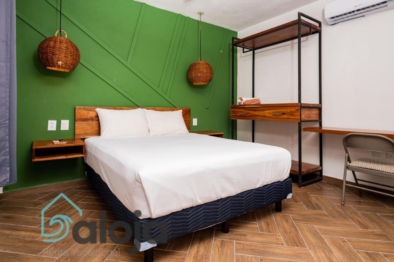 Vica Guest House Con Piscina En La Entrada De La Zona Hotelera Cancun Ngoại thất bức ảnh