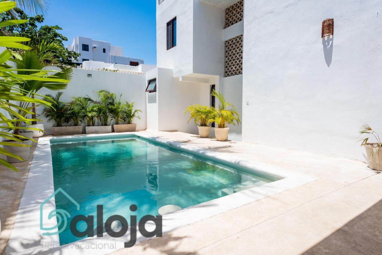 Vica Guest House Con Piscina En La Entrada De La Zona Hotelera Cancun Ngoại thất bức ảnh